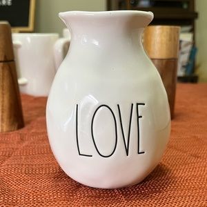 Rae Dunn ‘Love’ Vase